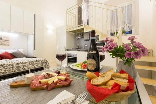 Navona Open Space Apartments, Забронировать Апартаменты/квартира Отели Рима с завтраком, рядом с Площадь Кампо-деи-Фиори, Завтраки