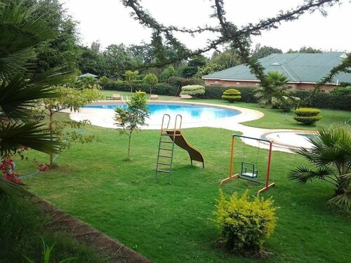 Flamingo Safari Lodge, Đặt Khách sạn Khách sạn tại Karatu có Hồ bơi, Hồ bơi