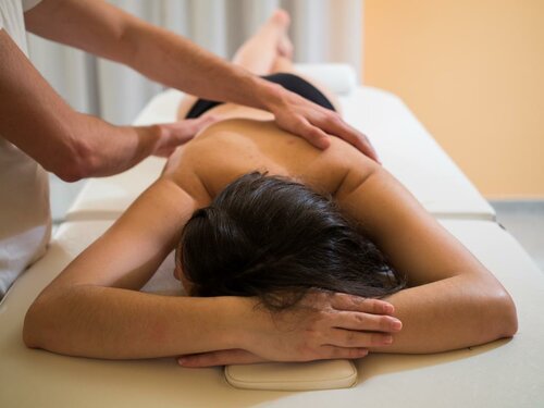 Spa Roero Relax Resort, Reservar Resort Canale Langhe