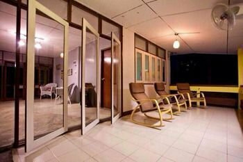 Surf House Hua Hin, Забронировать Отель Отели Хуахин с бассейном, рядом с Пляж Хуахин, Бассейн