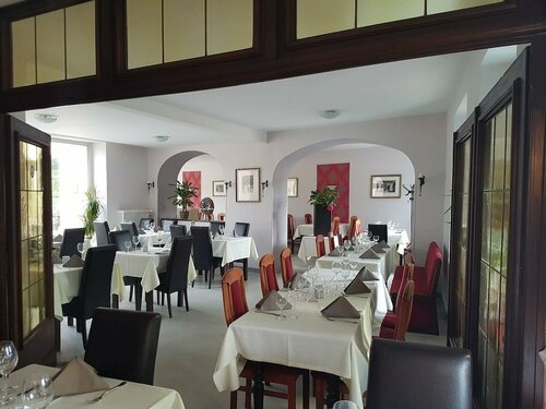 Saarhotel, Забронировать Отель Отели Саарбург 3 звезды, рядом с Канатная дорога Saarburger, 3*