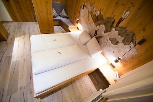 Ferienhaus Alpina, Book Hotel Hoteller i Tyrol med parkering, Parkering