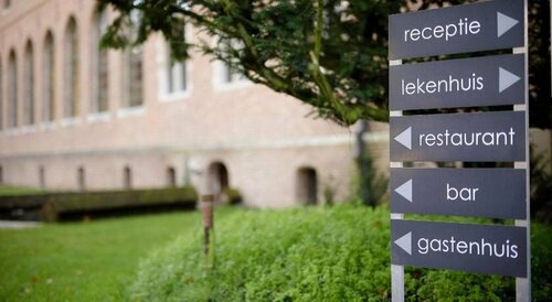 Priorij Corsendonk, Prenota Hotel Oud-Turnhout 