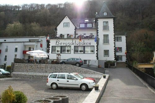 Hotel Bergschlösschen, Забронировать Отель Отели Долины Среднего Рейна с парковкой, Парковка