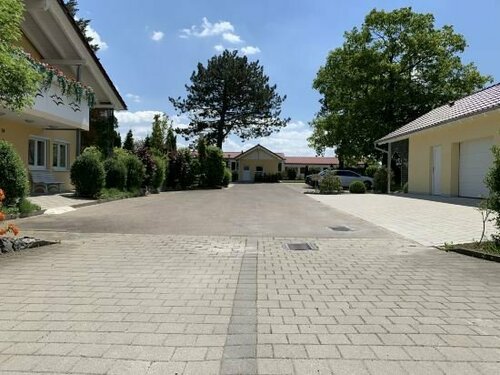 Hotel Zum Fliegerwirt, Забронировать Отель Менген Upper Danube