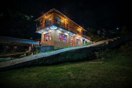 Una Comfort Great Himalayan Adventure Reosrt