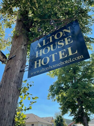 Alton House Hotel, Забронировать Отель Элтон 