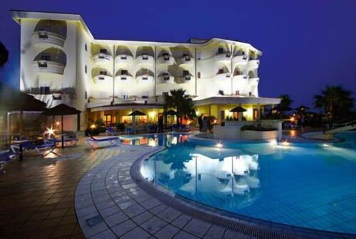 Sunshine Club Hotel, Boek Hotel Hotels in Calabrië met ontbijt, Ontbijt