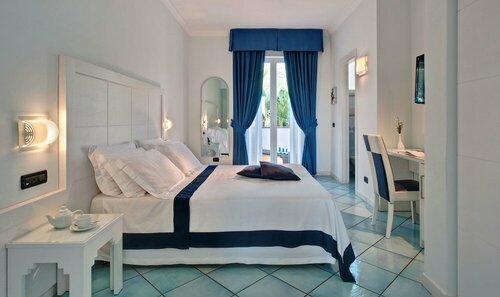 Hotel Villa Durrueli Resort & Spa, Забронировать Курортный отель Искья остров Искья
