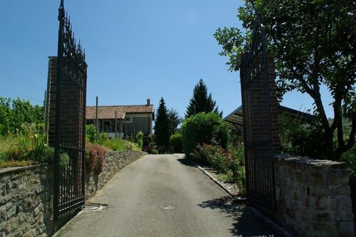 Agriturist Rupestr, Book Landbrugsophold Hoteller i Canelli med pool, Swimmingpool