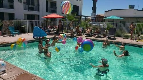 Ramada by Wyndham Kingman, Buchen Sie Hotel Kingman Arizona