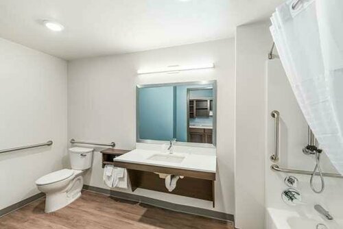 Woodspring Suites Tucson South, Book Hotel Hoteller i Tucson med parkering, Parkering