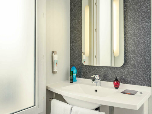 ibis Daumesnil Porte Doree, จอง โรงแรม แบร์ซี - แกร์ เดอ ลีอง ปารีส