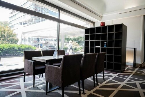 Radisson Blu Conference Hotel, Düsseldorf, Забронировать Отель Гольцхайм Дюссельдорф, рядом с Музей изобразительных искусств