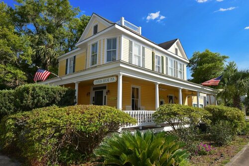 Coombs Inn and Suites, Rezervați Hotel Apalachicola Panhandle Florida