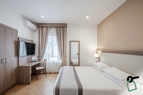 Residenza Scarlatti Napoli, Забронировать Отель «постель и завтрак» Отели Неаполя с завтраком, рядом с Замок Св. Эльмо, Завтраки