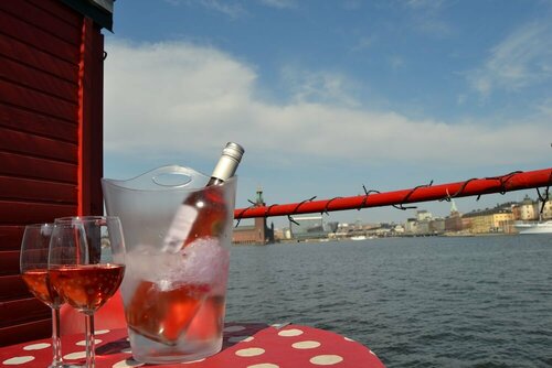 The Red Boat, Rezervați Hotel Hoteluri în Stockholm cu parcare, Parcare
