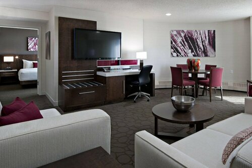 Delta Edmonton South Hotel and Conference Centre, Rezervovat Hotel Alberta hotely s bazénem, Bazén