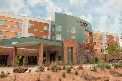 Courtyard by Marriott Houston City Place, Rezervasyon Otel Spring Houston