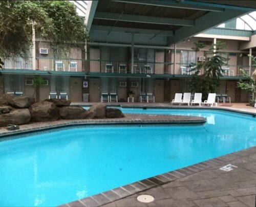 FairBridge Inn and Suites Poconos, Boek Hotel Stroudsburg Alpine Mountain