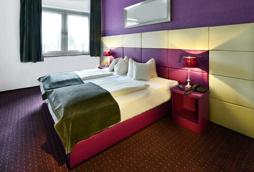 Hotel Am Wehrhahn, Забронировать Отель Штадтмитте Дюссельдорф