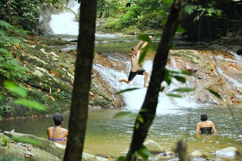 The Dusun, Забронировать Дом для отпуска Отели Серембан  с парковкой, Парковка