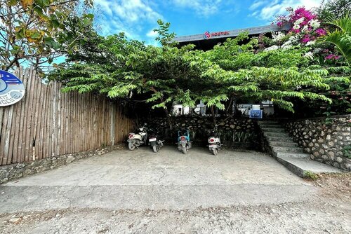 Hostel Bukit Sangcure, Book Hostel / Vandrerhjem Hoteller i Penida med parkering, Parkering