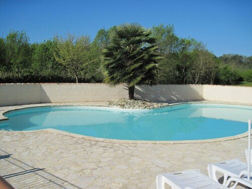Vine Gite Holidays, Rezervasyon Otel Teuillac Gironde