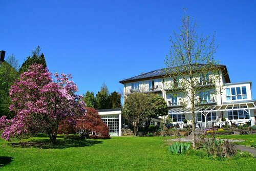 Hotel Lindenallee, Забронировать Отель Линдау Бавария, рядом с Lindenhof Park