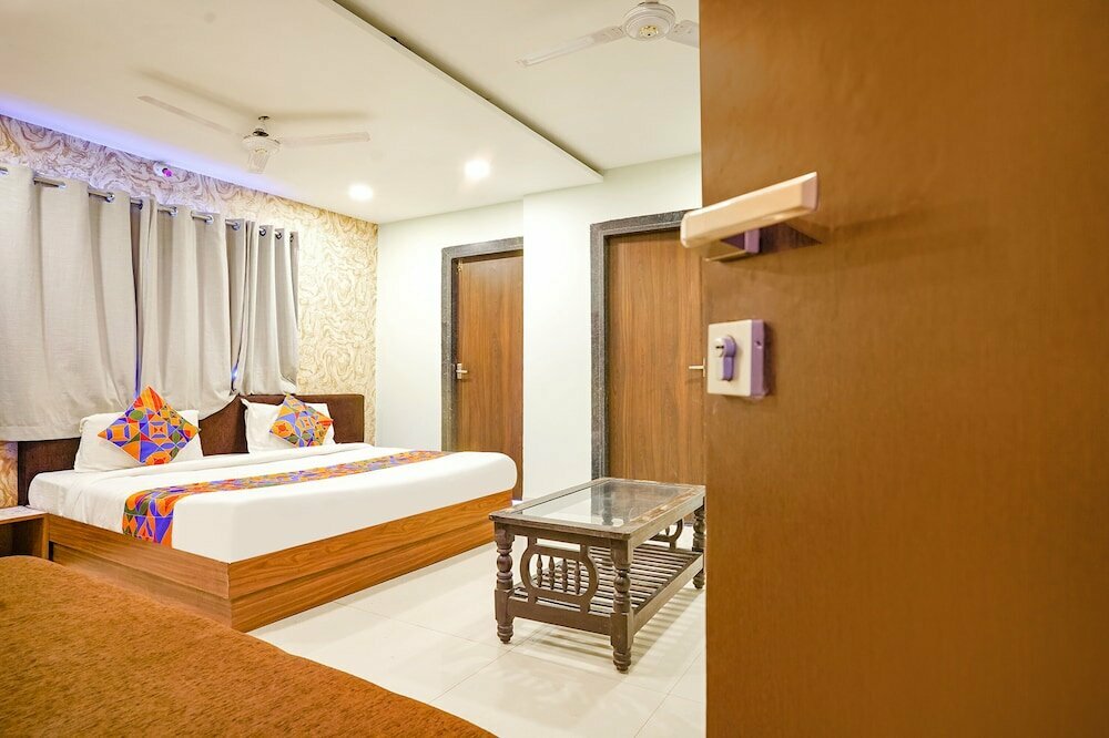 Hotel New Uday Palace