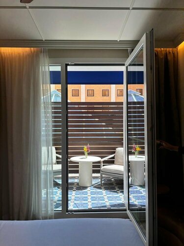 Отель Only You Hotel Sevilla, Забронировать Отель Отели провинции Севильи с бассейном, Бассейн