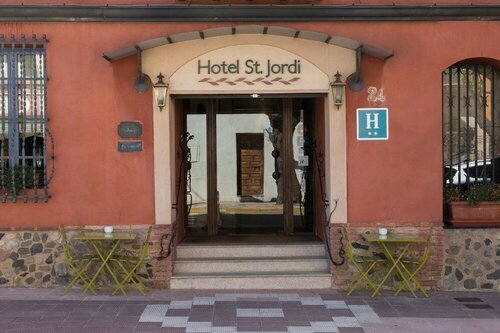 Sant Jordi, Prenota Hotel Montbrio del Camp El Baix Camp