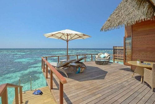 Kandolhu Maldives, Buchen Sie Resort Himandhoo Ari-Atoll