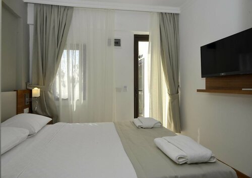 Anadolu Hotel Bodrum - All Inclusive, Rezerwuj Hotel Hotele w Muğla z parkingiem, Parking