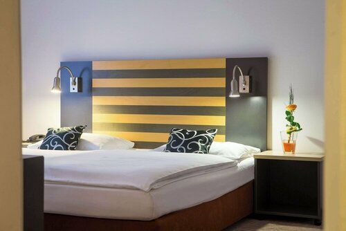 Lindner Hotel Frankfurt Hochst, part of JdV by Hyatt, Réserver Hôtel Hôtels 4 étoiles à Hesse, 4*