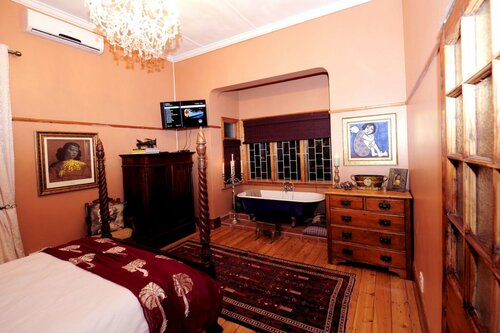 Tamarisk Bed & Breakfast, Забронировать Отель «постель и завтрак» Гленвуд Дурбан, рядом с Netcare St Augustine's Hospital