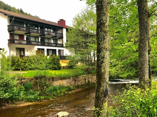 Schwanen-Resort, Забронировать Курортный отель Отели Landkreis Karlsruhe с парковкой, Парковка
