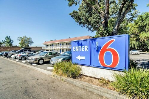 Motel 6-Stockton, CA - North, Buchen Sie Motel Lincoln Village 