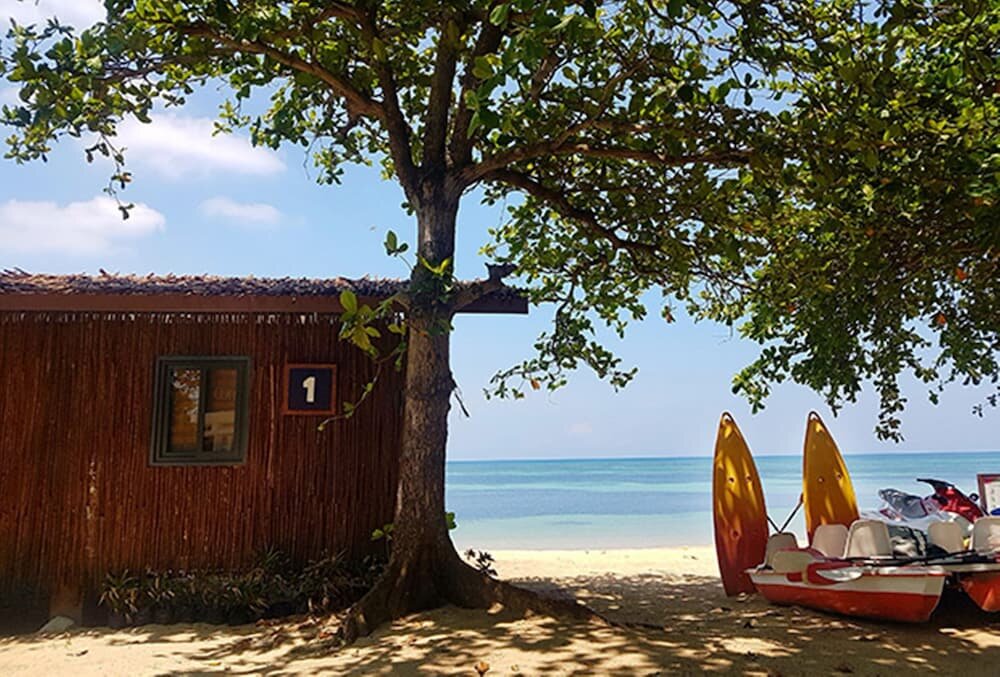Crusoe Cabins Casobe