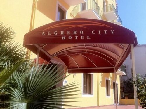 Alghero Vacanze Hotel, Забронировать Отель Отели Альгеро 4 звезды, рядом с Torre di Porta Terra, 4*