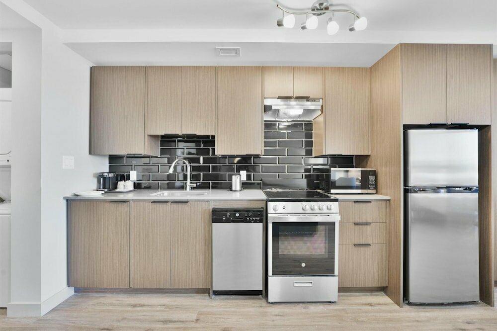 Skye Hotel & Residences