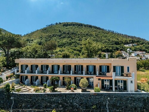 Hotel Villa Ireos, Rezervați Hotel Ischia Insula Ischia