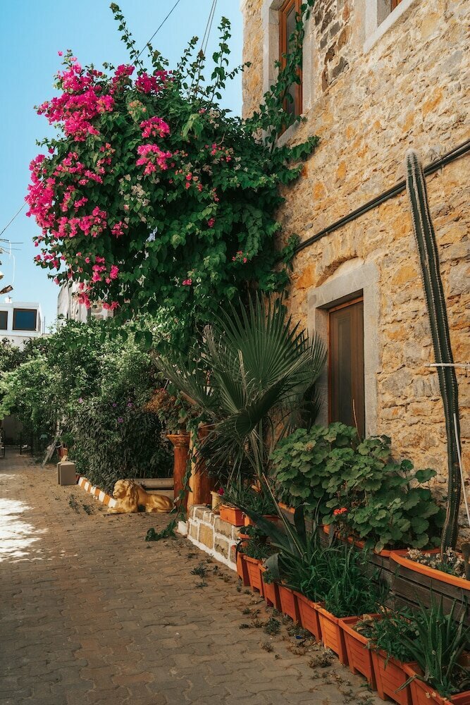 Akkan Hotel