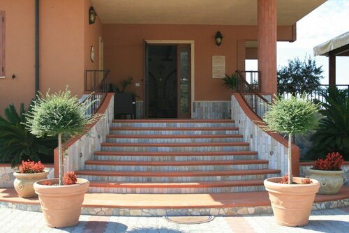 Hotel La Loggia, Book Hotel Hotels in Calabria with a Pool, Swimming Pool