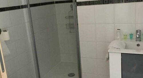 Hotel La Cigale, Забронировать Отель Ла-Круа-Вальме Сен-Тропе залива