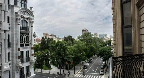 Boulevard Apartments& Residences, Забронировать Апартаменты/квартира Отели Баку с парковкой, рядом с Здание Исмаилия, Парковка