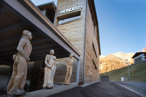 Der Monolith, Réserver Hôtel Hôtels à Samnaun avec parking, Parking