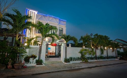 An Bang Golden Beach Villa, Book Villa Hoteller i Quang Nam med pool, Swimmingpool