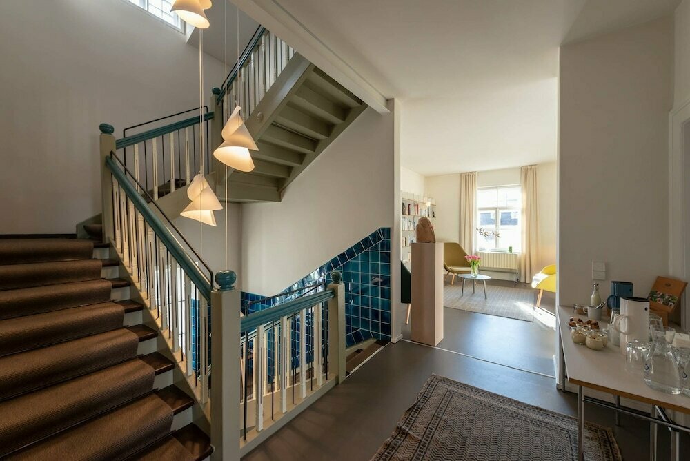 Quartier - Lodges Tagesbar Forum