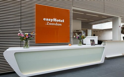easyHotel Amsterdam Zaandam, Book Hotel Zaandam 